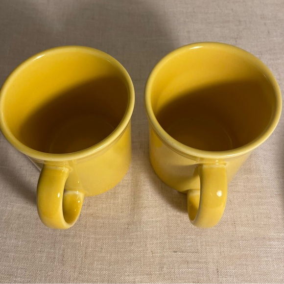 Vintage HLC Fiesta USA yellow MUG SET wide D handle 2 MUGS fiesta ware - Picture 10 of 16